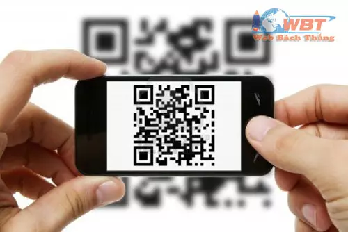 đọc qr code bằng điện thoại