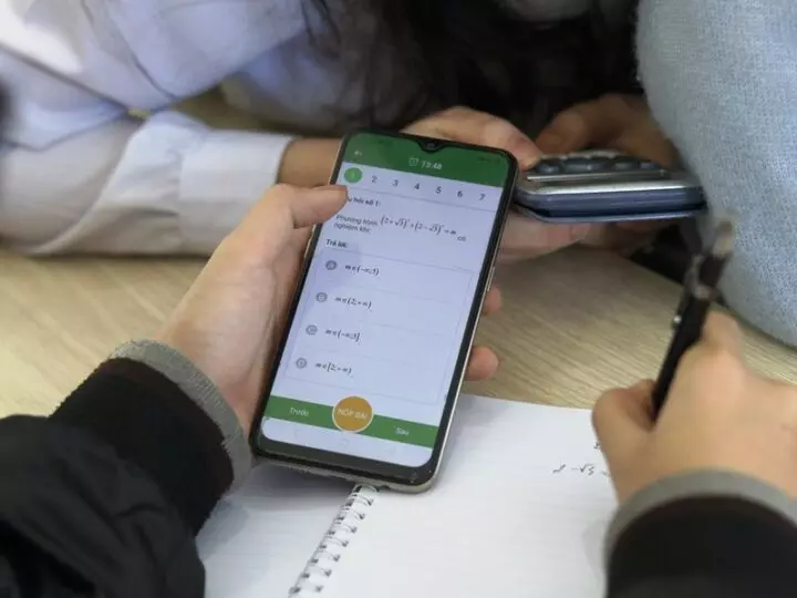 app giải bài tập Socratic