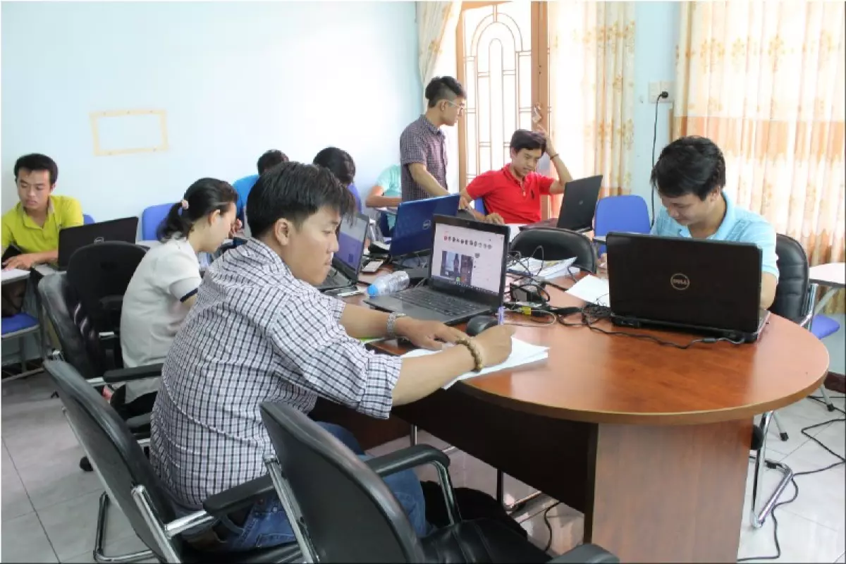 Các học viên đang học Thiết Kế Web